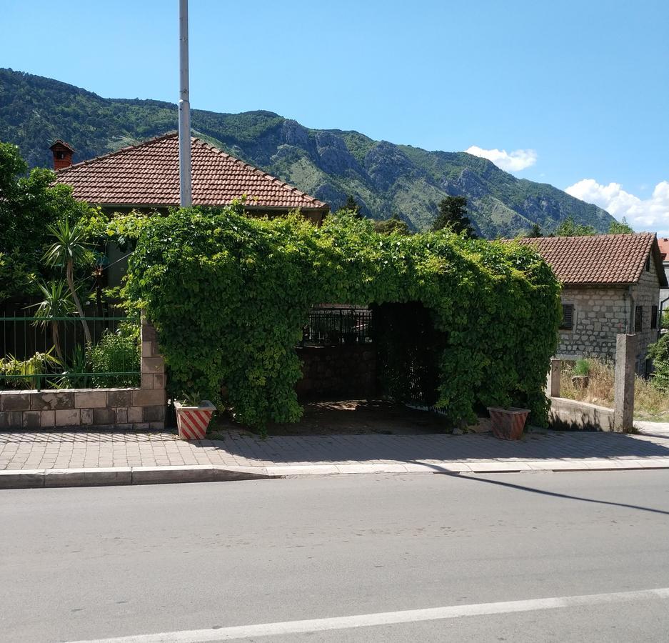 Apartment Monika Kotor Exteriér fotografie